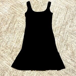 Lauren by Ralph Lauren sz 8 side zip dress. Shoulder to hem 40” Smoke/Pet free